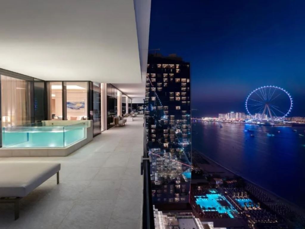 rooms-four-bedroom-residence-with-pools