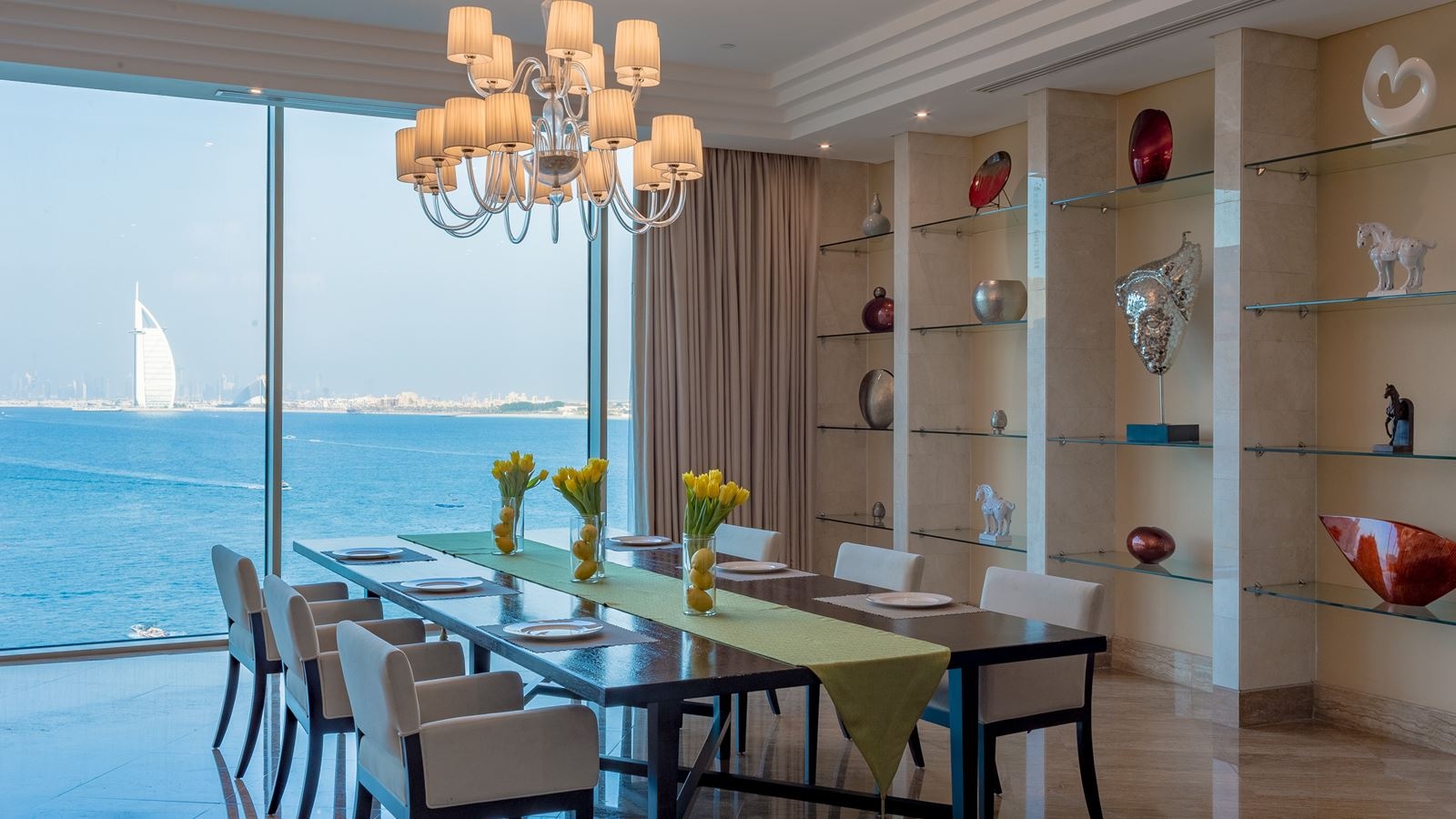 rooms-grand-king-suite