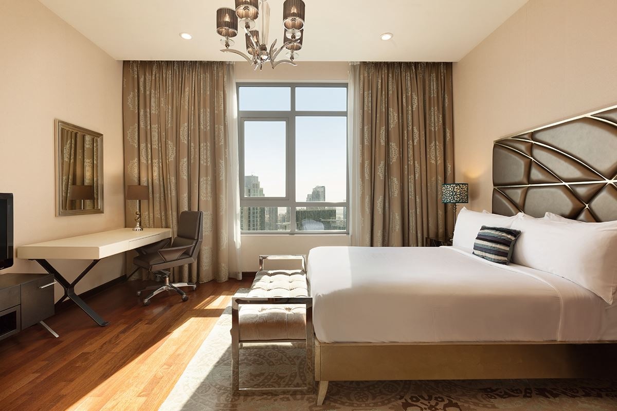 rooms-penthouse-burj-khalifa-and-fountain-view