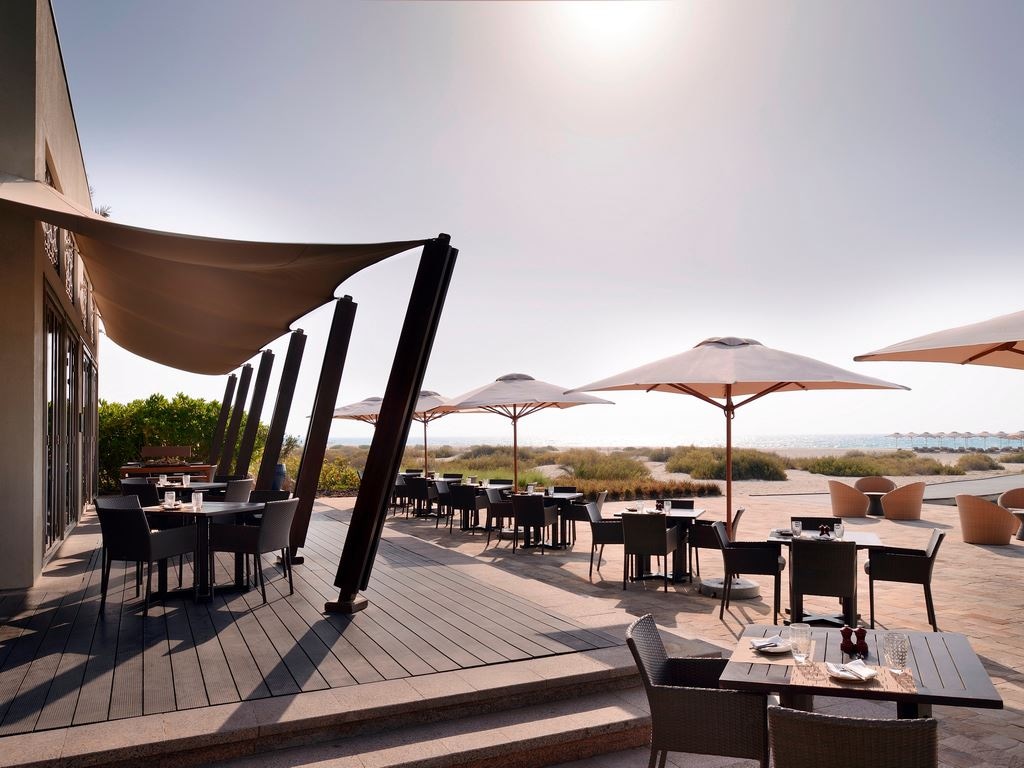 restaurants-the-beach-house