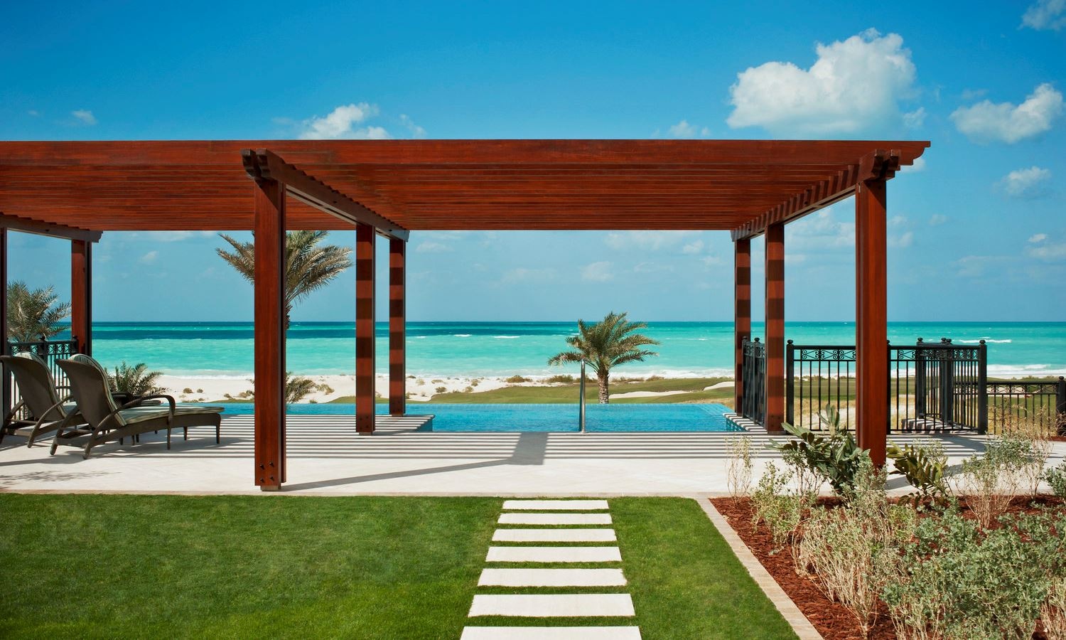 rooms-majestic-suite