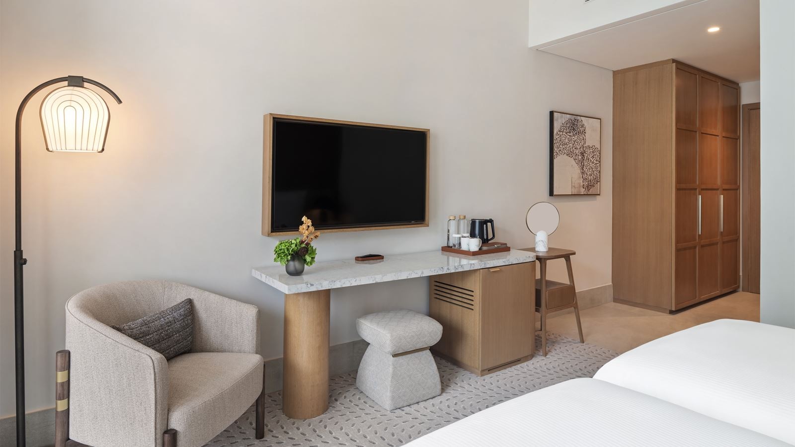 rooms-deluxe-room-twin