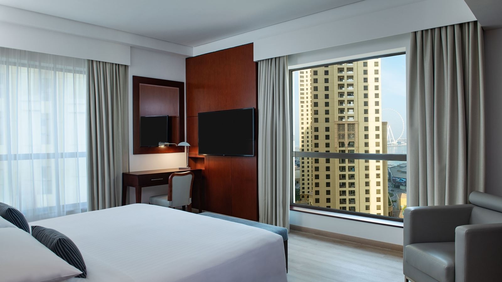 rooms-2-bedroom-suite