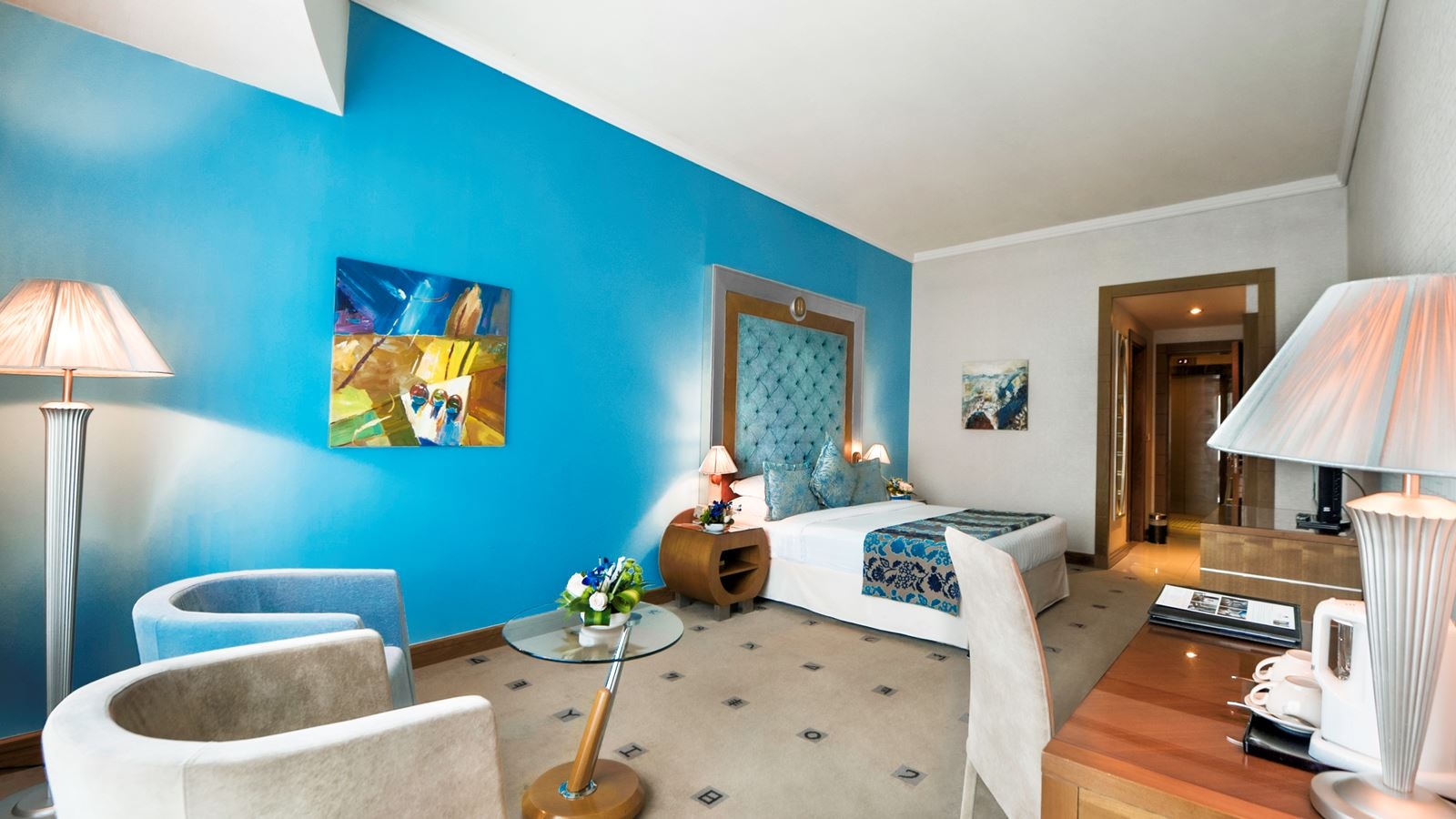 rooms-executive-room