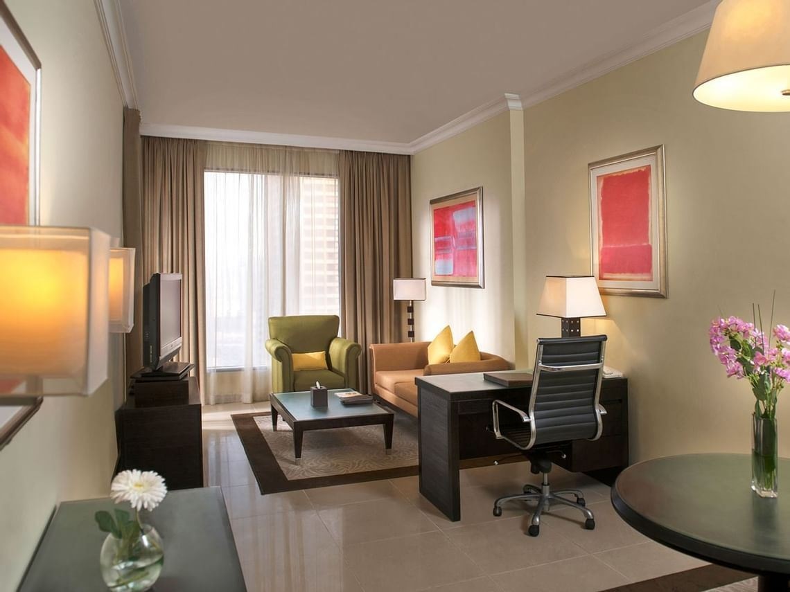 rooms-two-bedroom-apartment-city-view