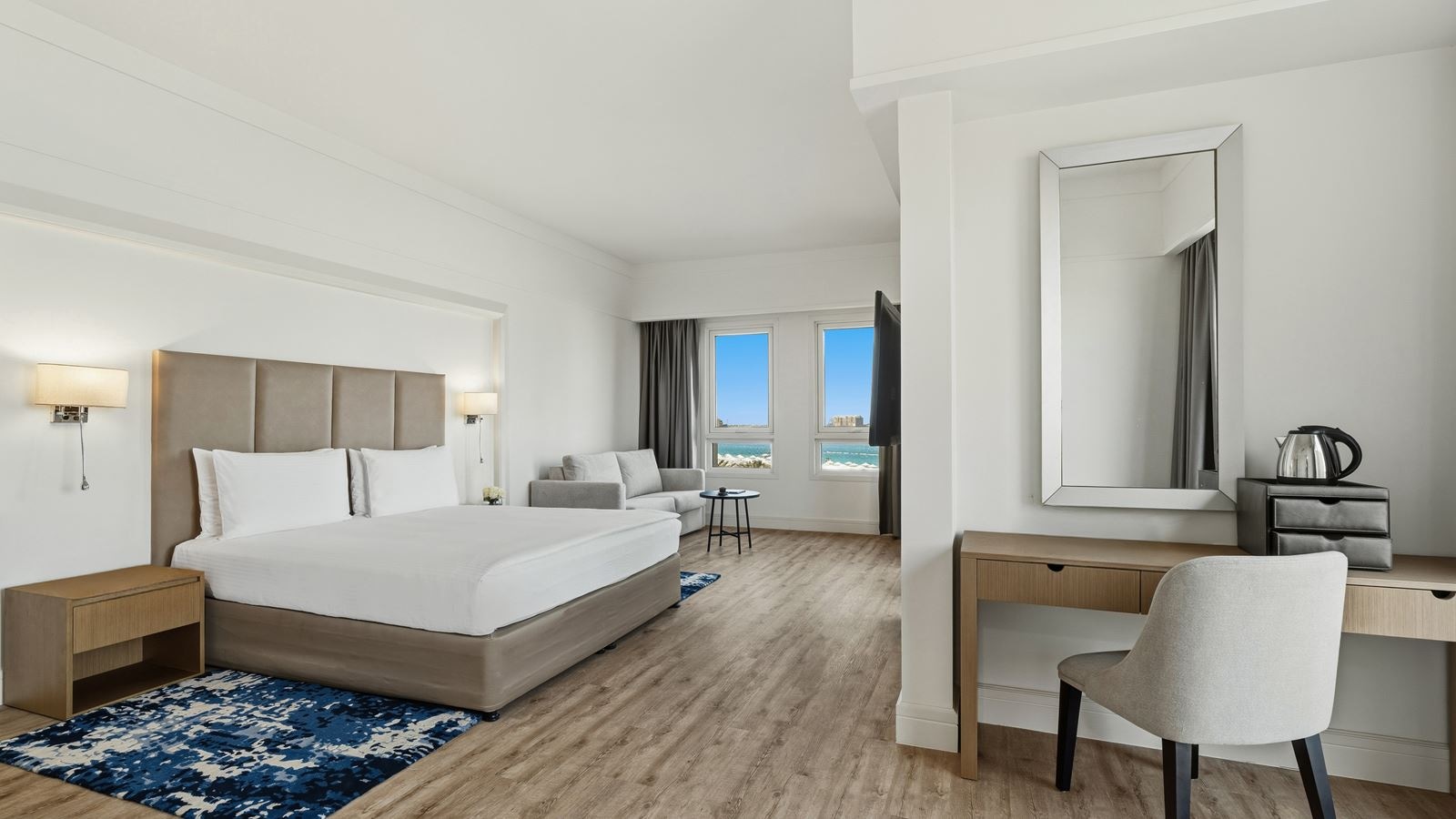 rooms-premium-poolsea-room