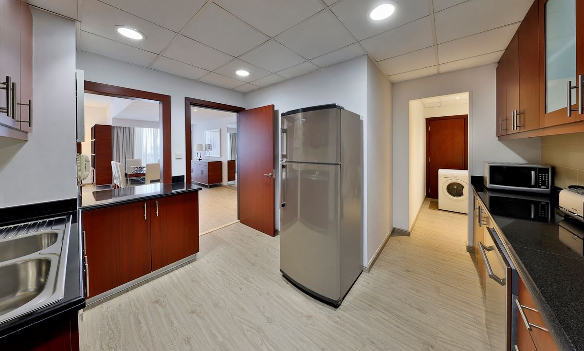 rooms-two-bedroom-family-suite-with-balcony