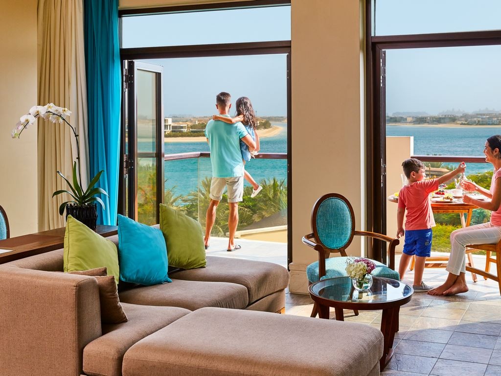 rooms-apartment-two-bedroom-sea-view