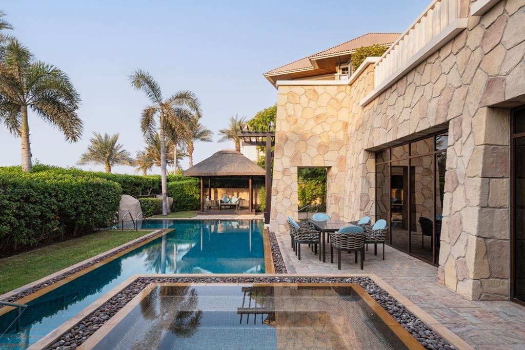 rooms-beach-villa