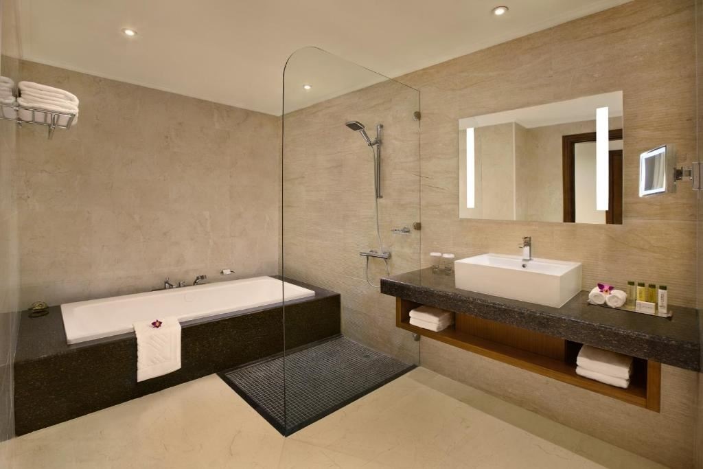 rooms-family-deluxe-room