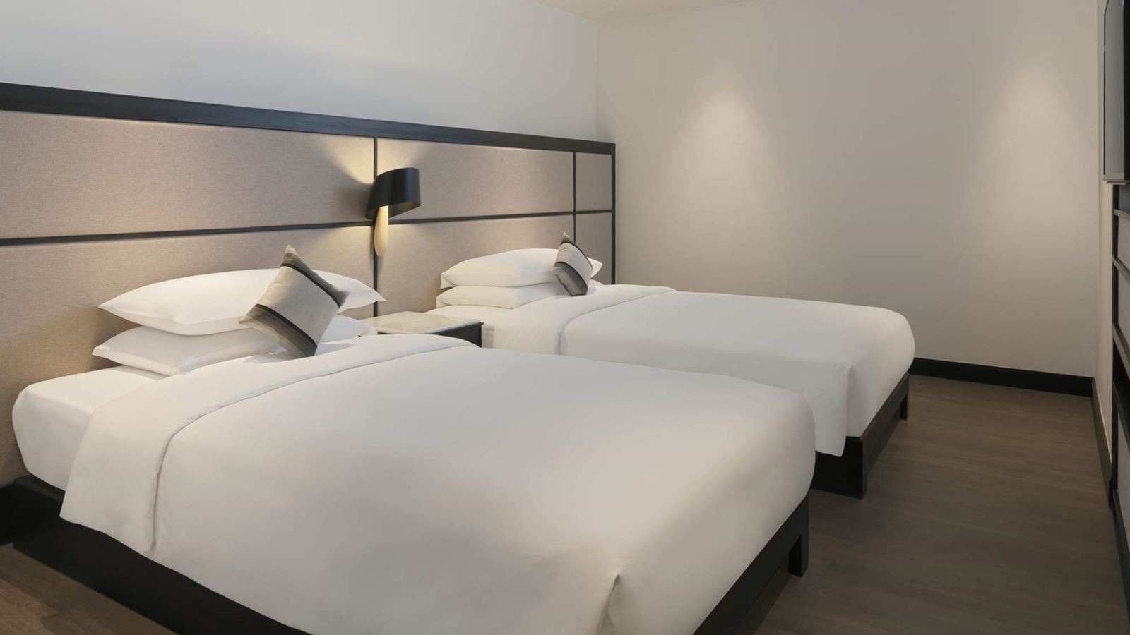 rooms-two-bedroom-family-room