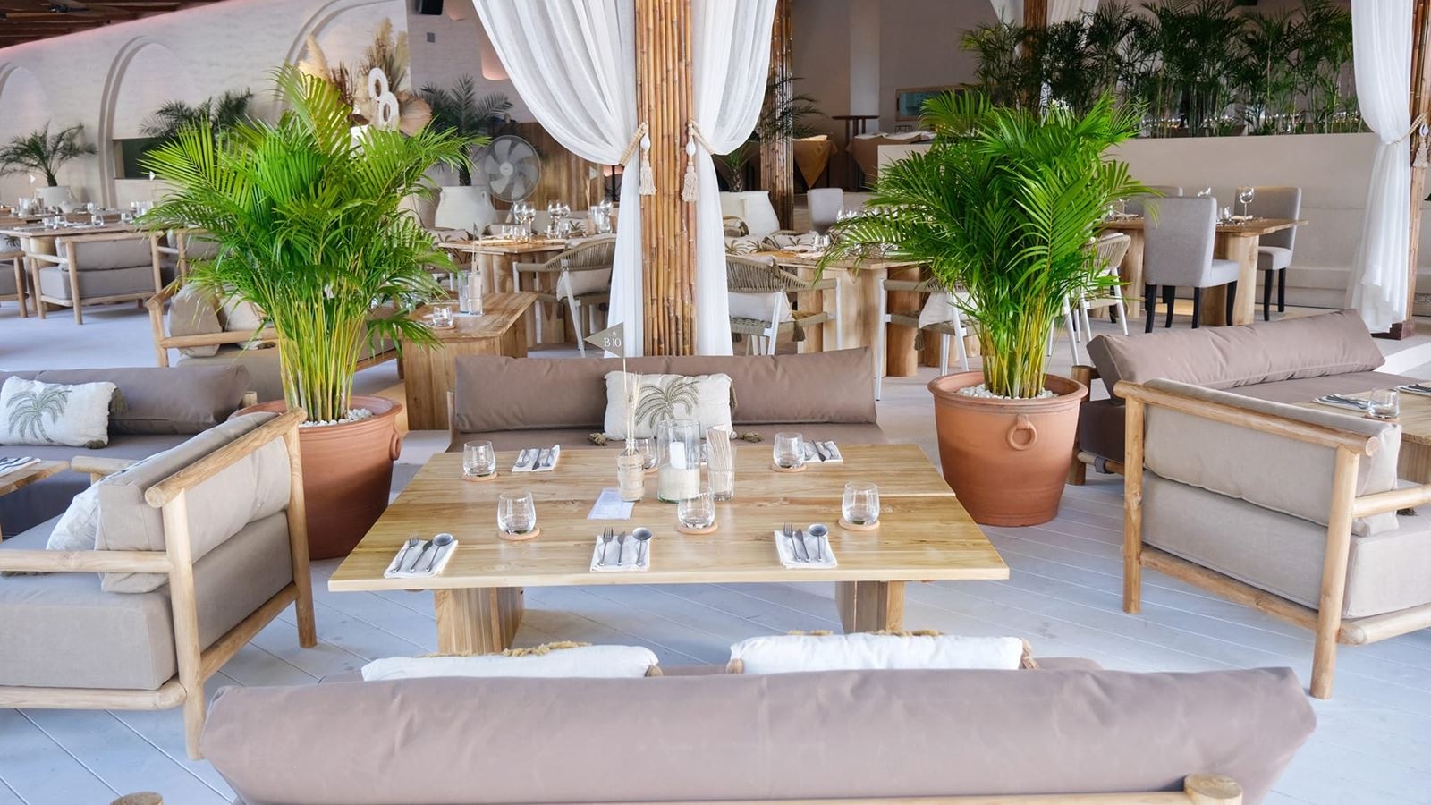 restaurants-the-beach