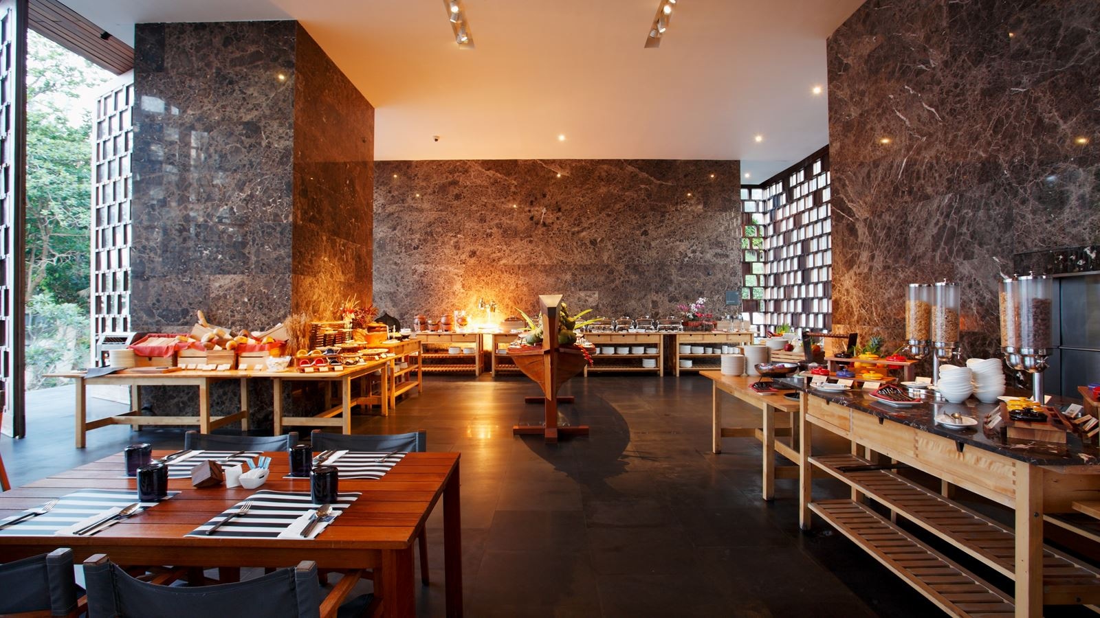 restaurants-the-wiwa-restaurant