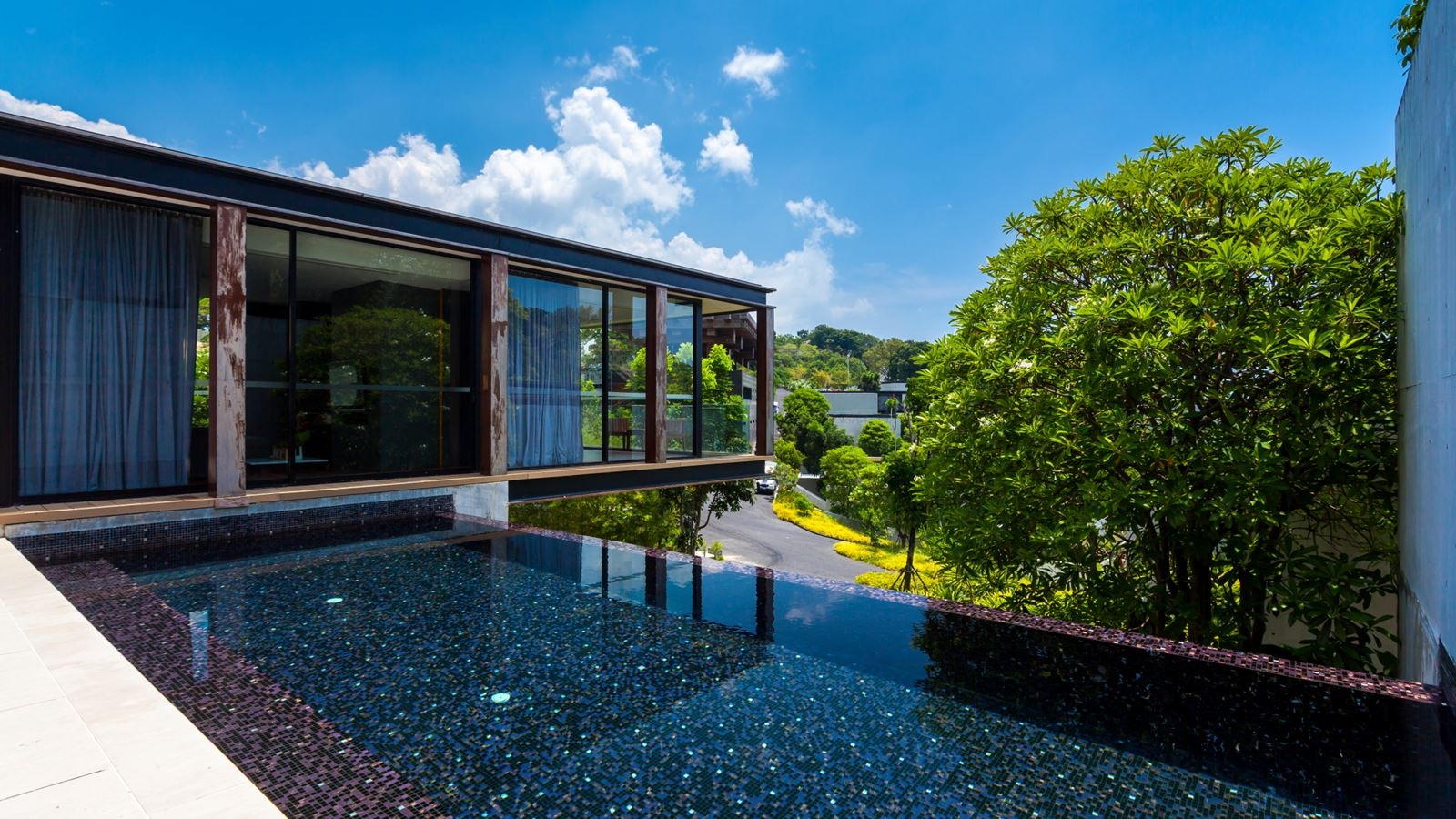 rooms-three-bedroom-pool-villa-duplex-gerden-view
