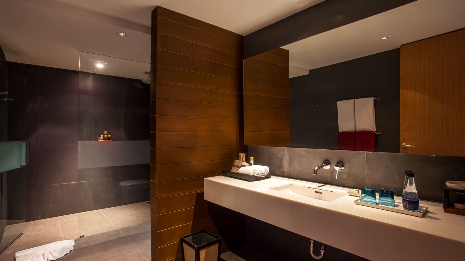 rooms-three-bedroom-pool-villa-duplex-gerden-view