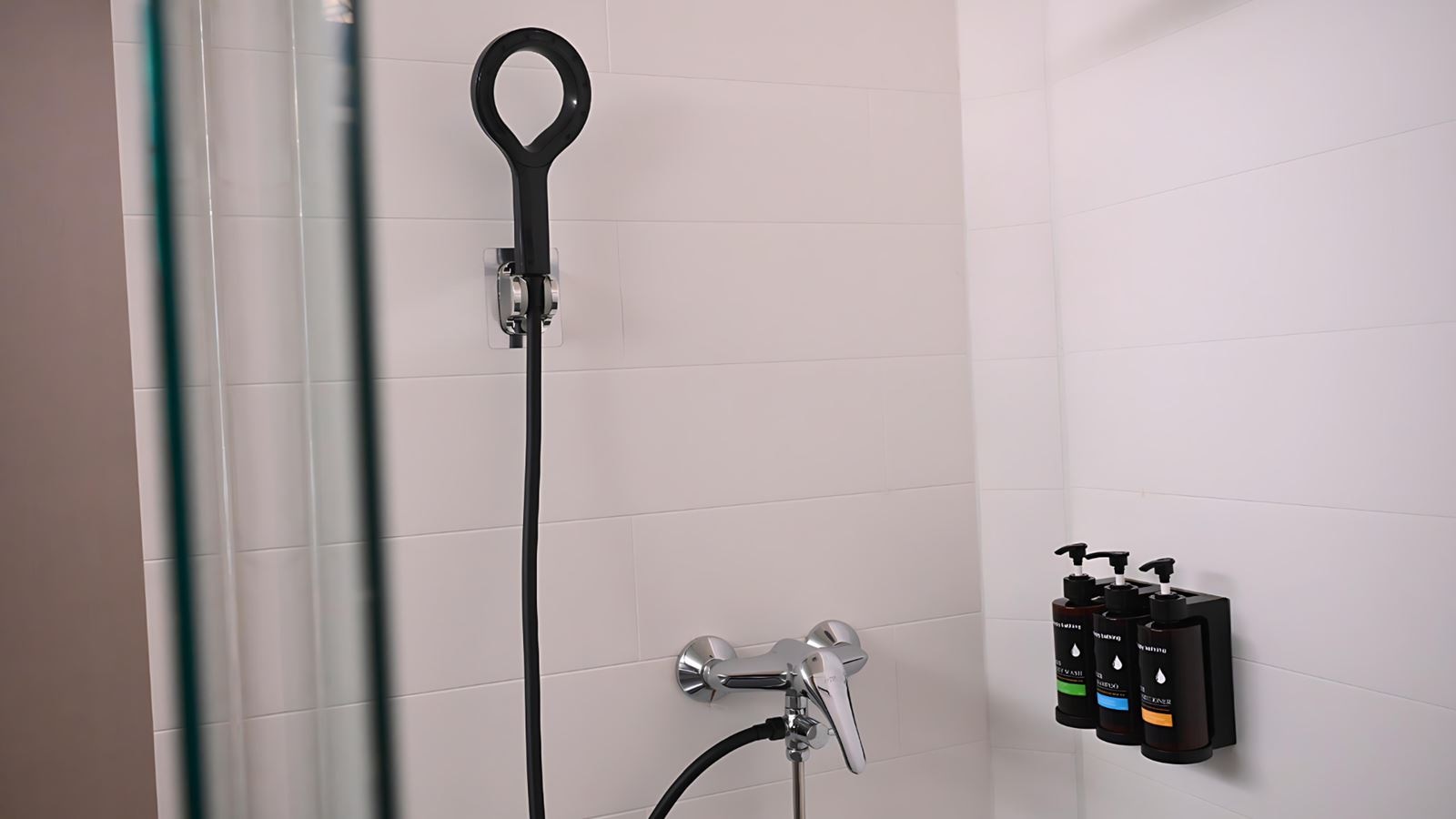 rooms-superior-side-view-park-wing