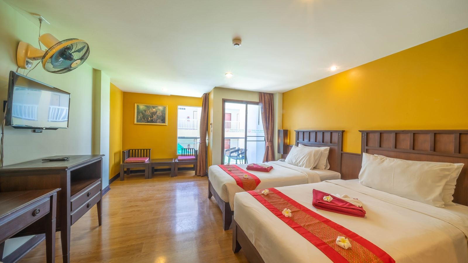 rooms-family-2-bedrooms