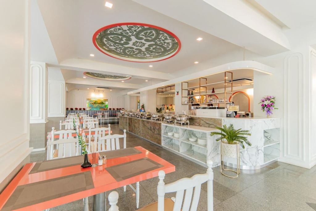 restaurants-restaurant