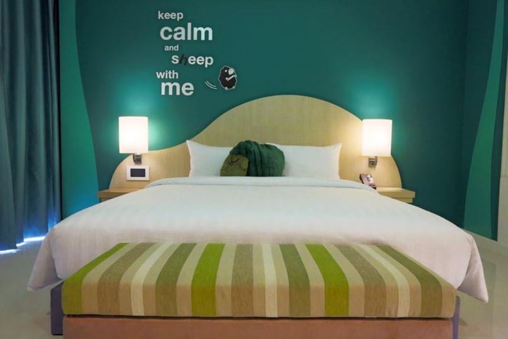 rooms-deluxe-jacuzzi