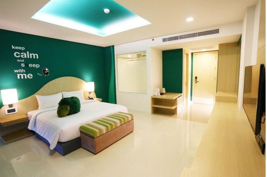 rooms-deluxe-jacuzzi