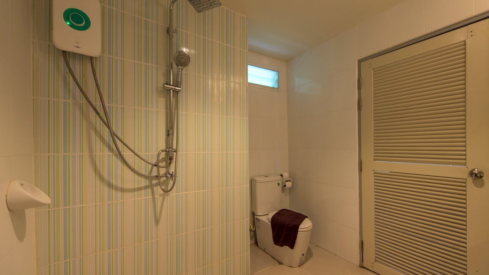 rooms-deluxe-room