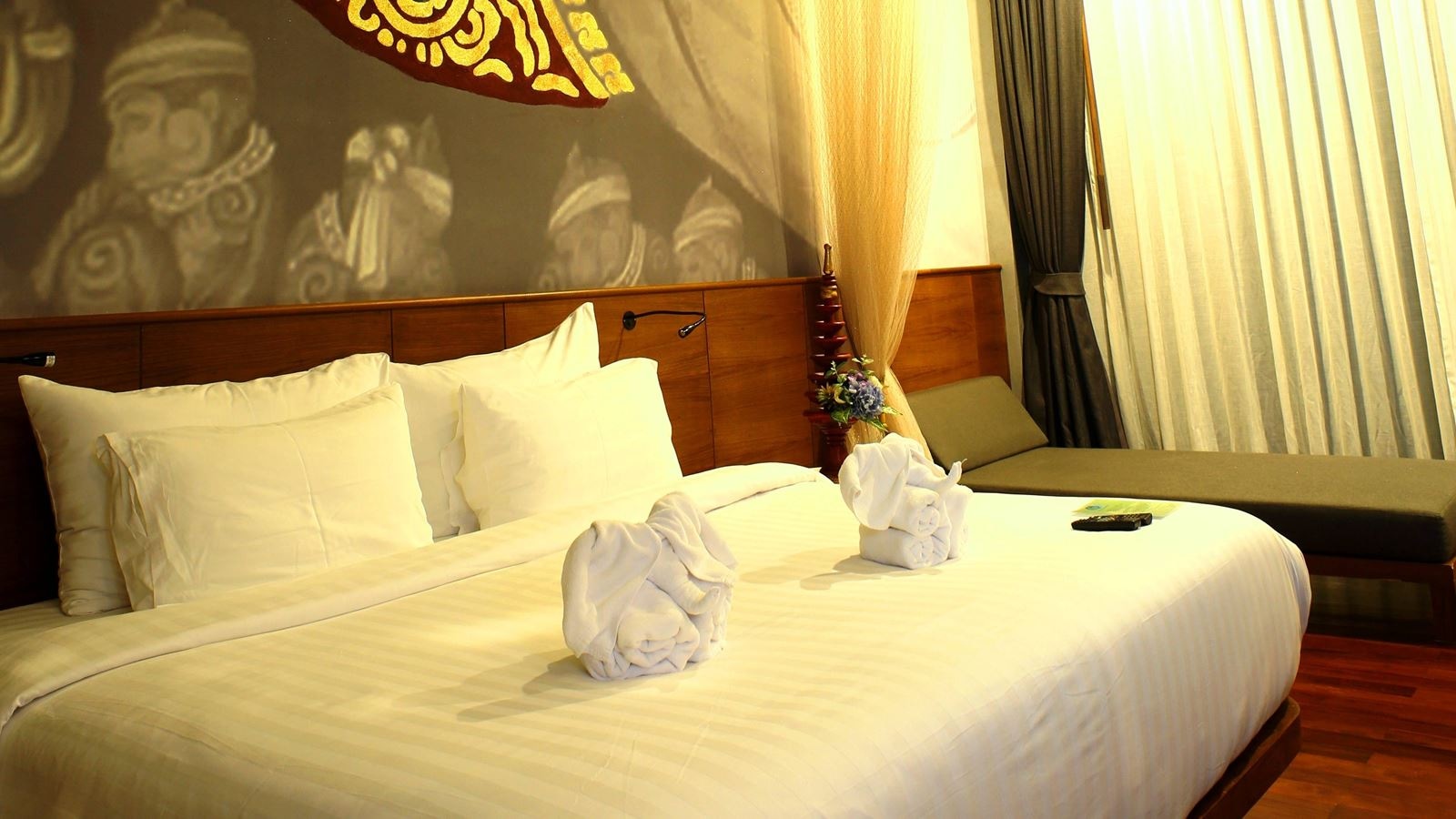 rooms-cabana-suite-pool-access