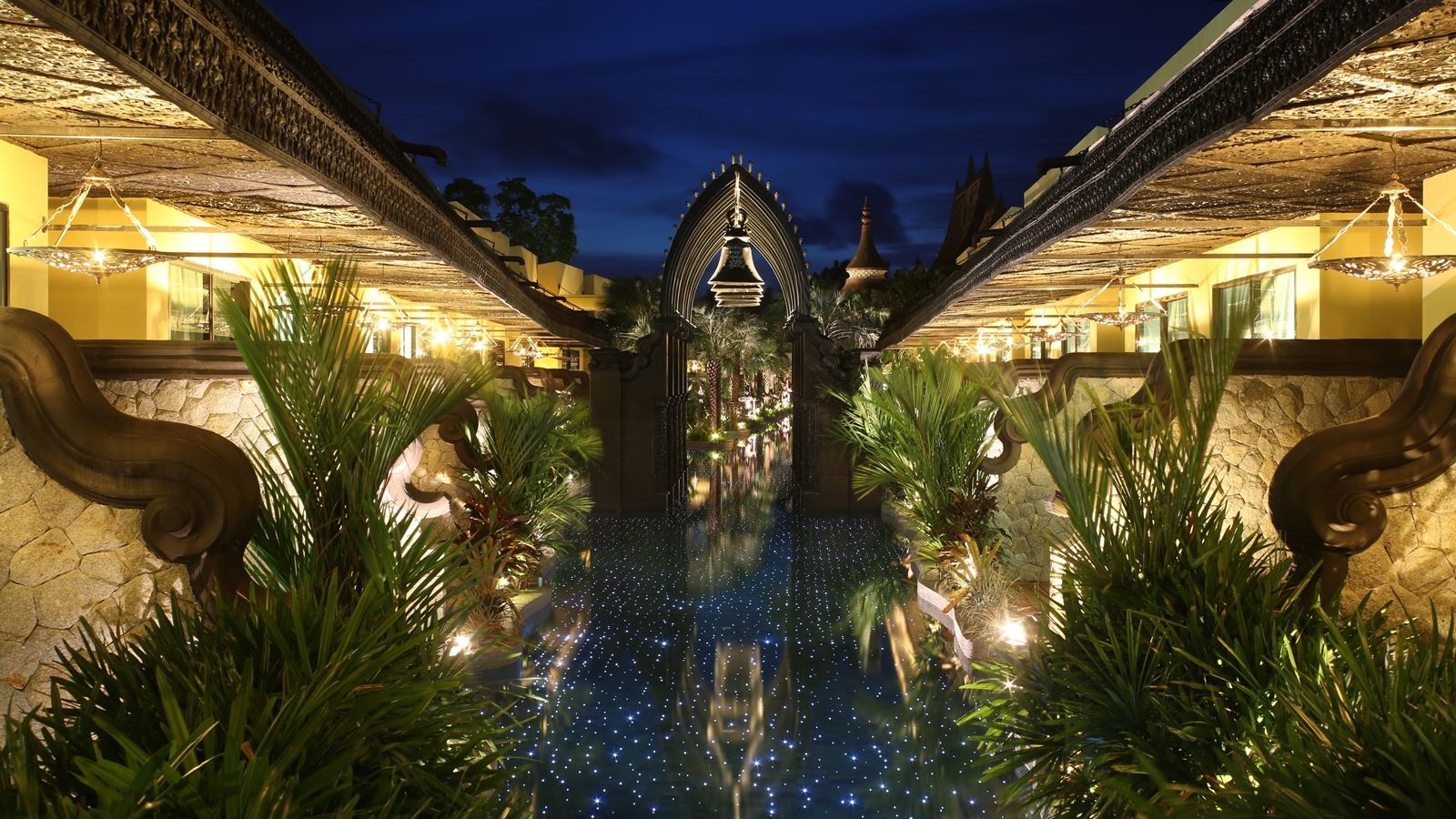 rooms-cabana-suite-pool-access