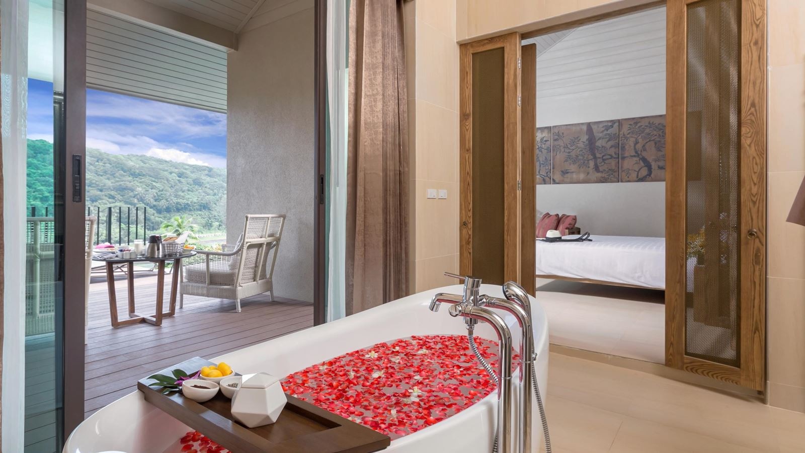 rooms-grand-view-pool-villa