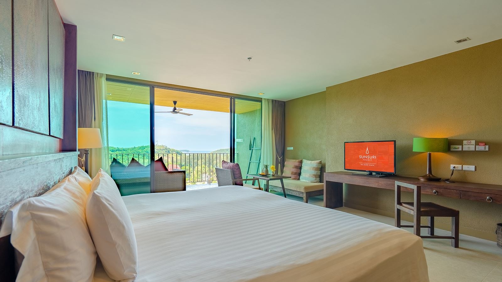 rooms-grand-deluxe-room