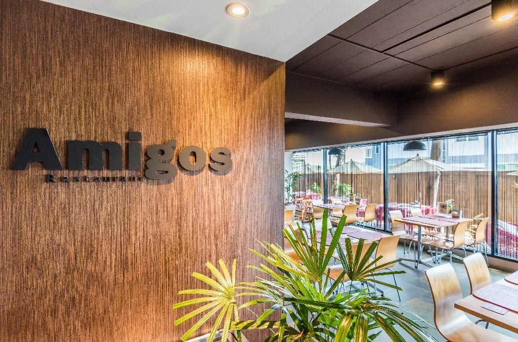 restaurants-amigos-restaurant