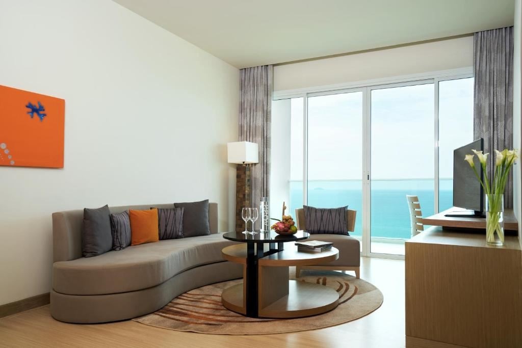 rooms-family-suite-seaview