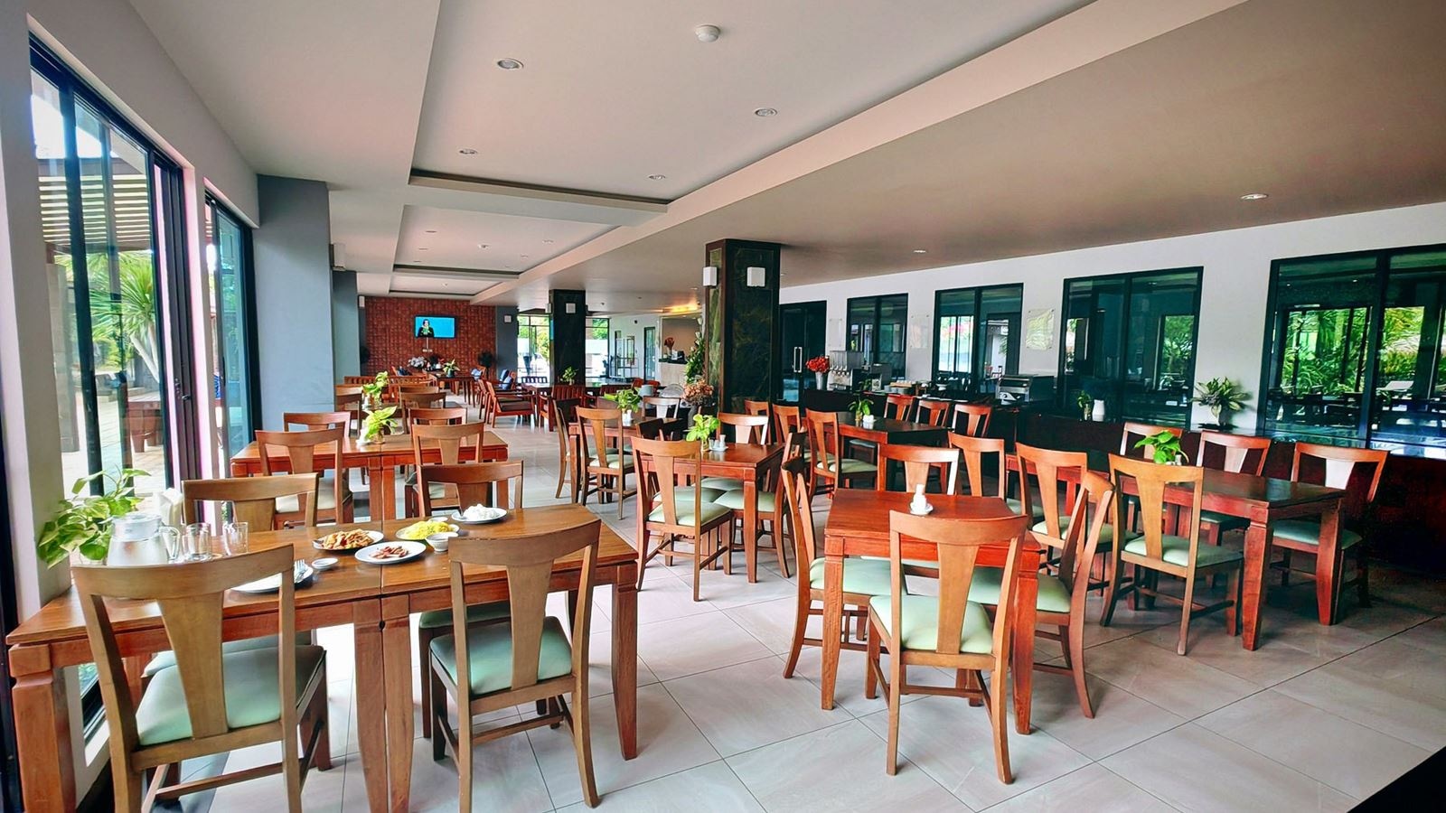 restaurants-savotel-restaurant