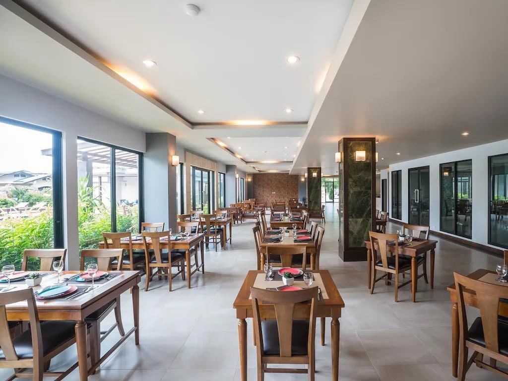 restaurants-savotel-restaurant