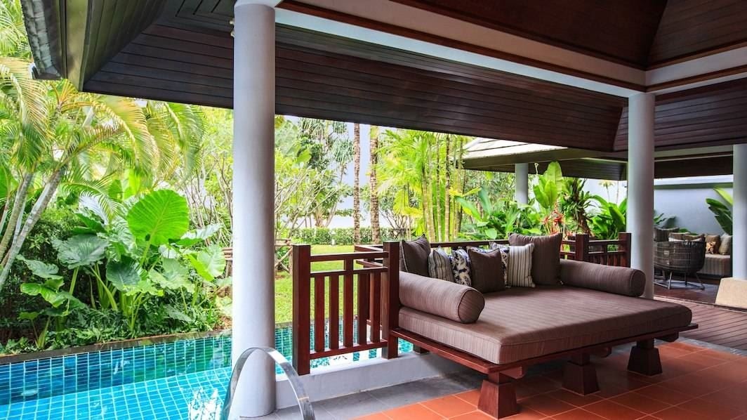 rooms-beachfront-pool-villa