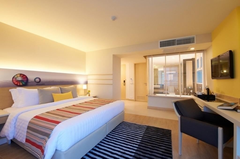 rooms-ocean-view-deluxe-room