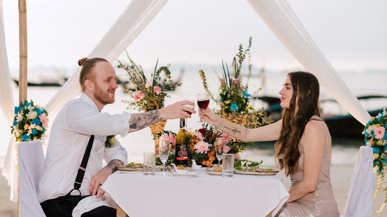 restaurants-sunset-beach-dinner