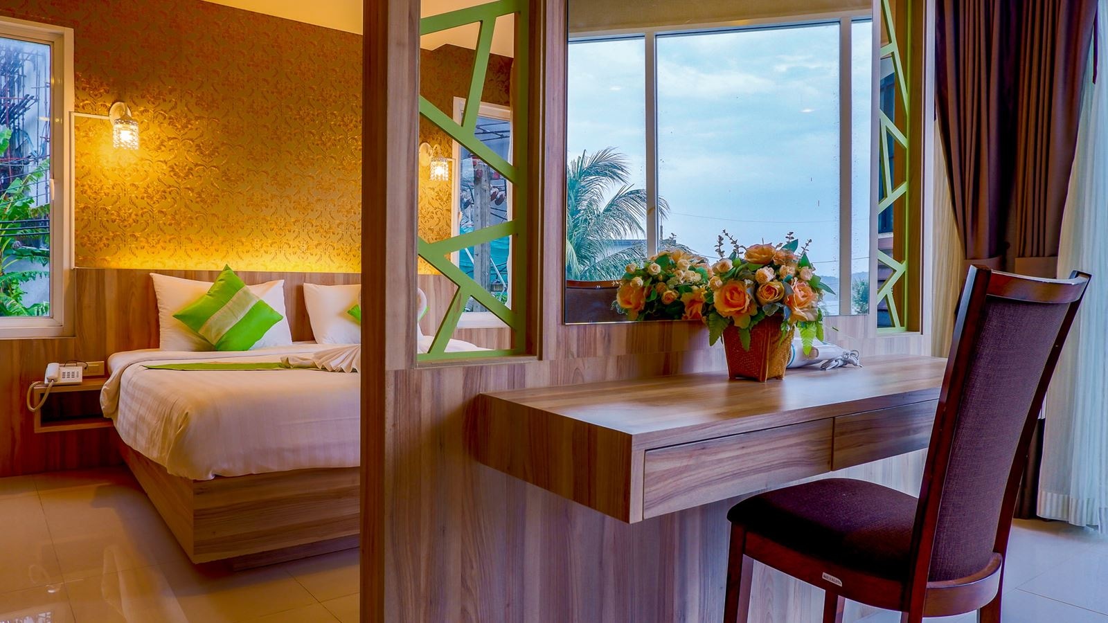 rooms-executive-suite