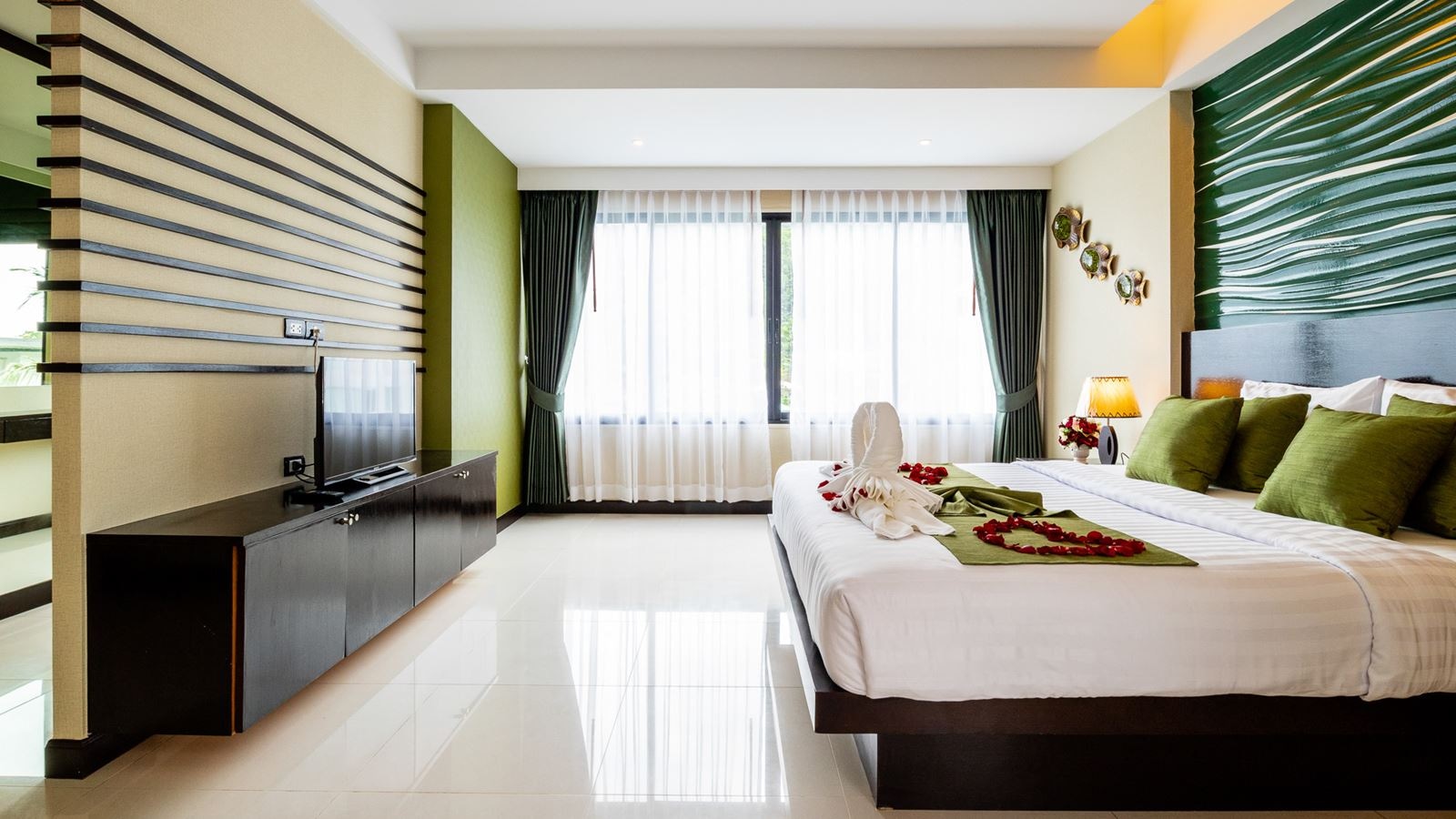 rooms-executive-suite