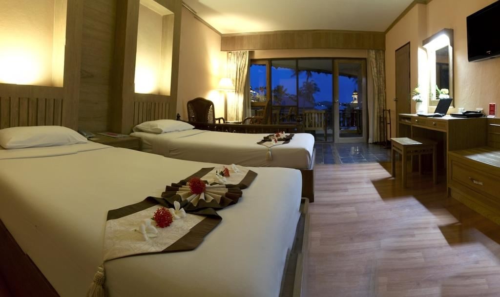 rooms-deluxe-sea-view