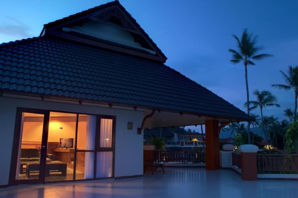 rooms-executive-suite-sea-view