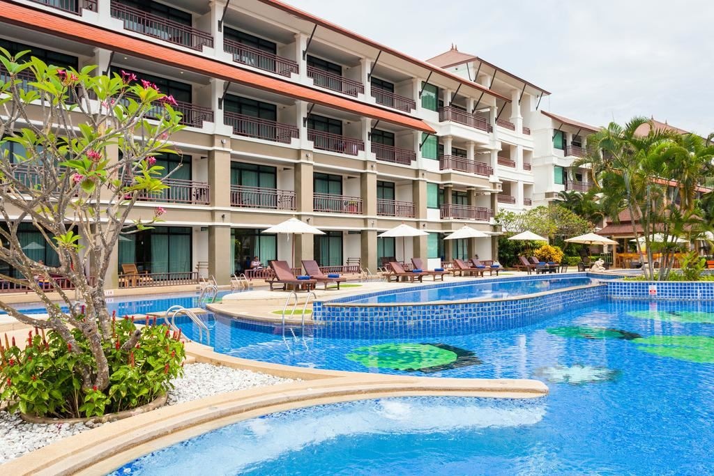 general-main-building