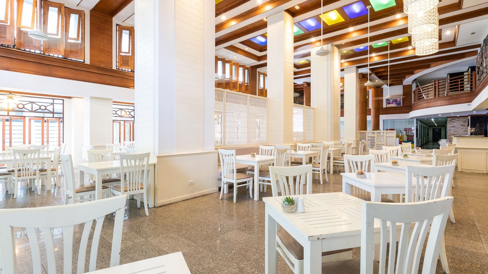 restaurants-amata-cuisine