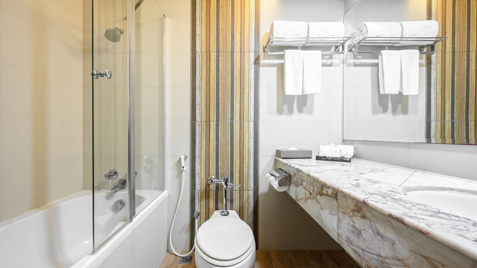 rooms-superior-garden-view