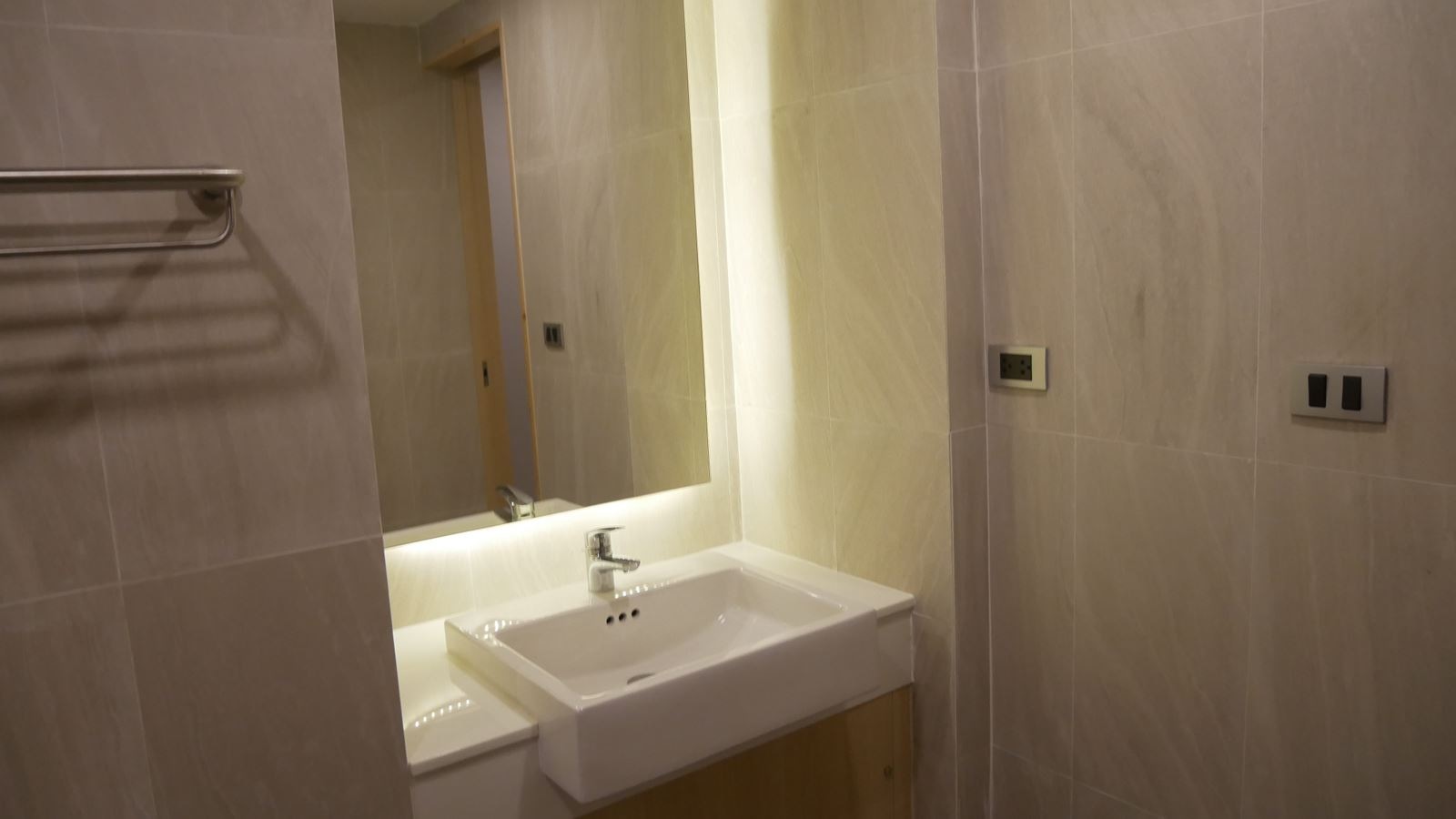 rooms-2-bed-room-cozy