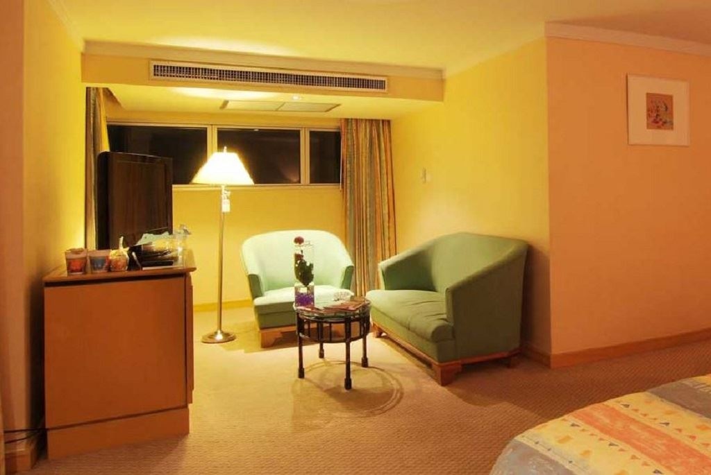 rooms-junior-suite-sky-zone