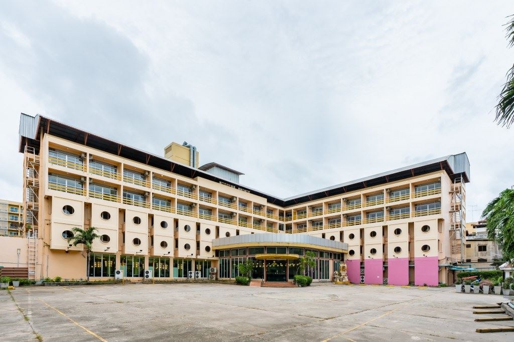 general-main-building