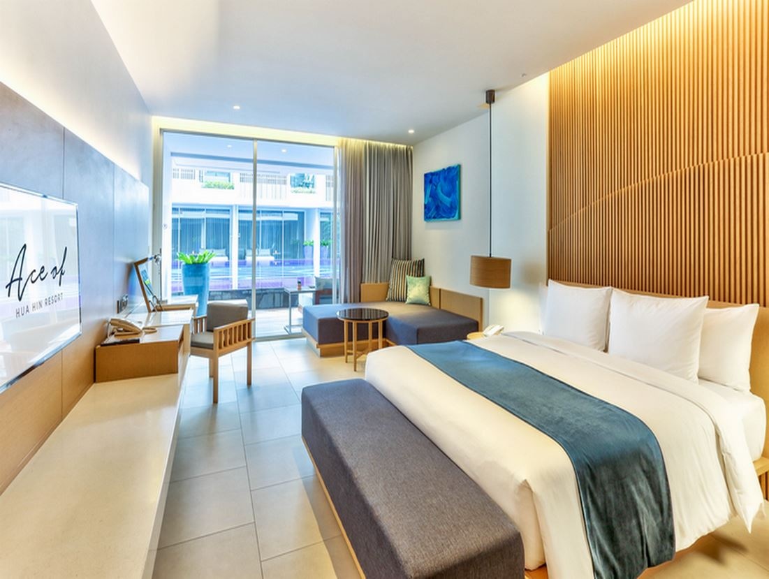 rooms-junior-suite-pool-access