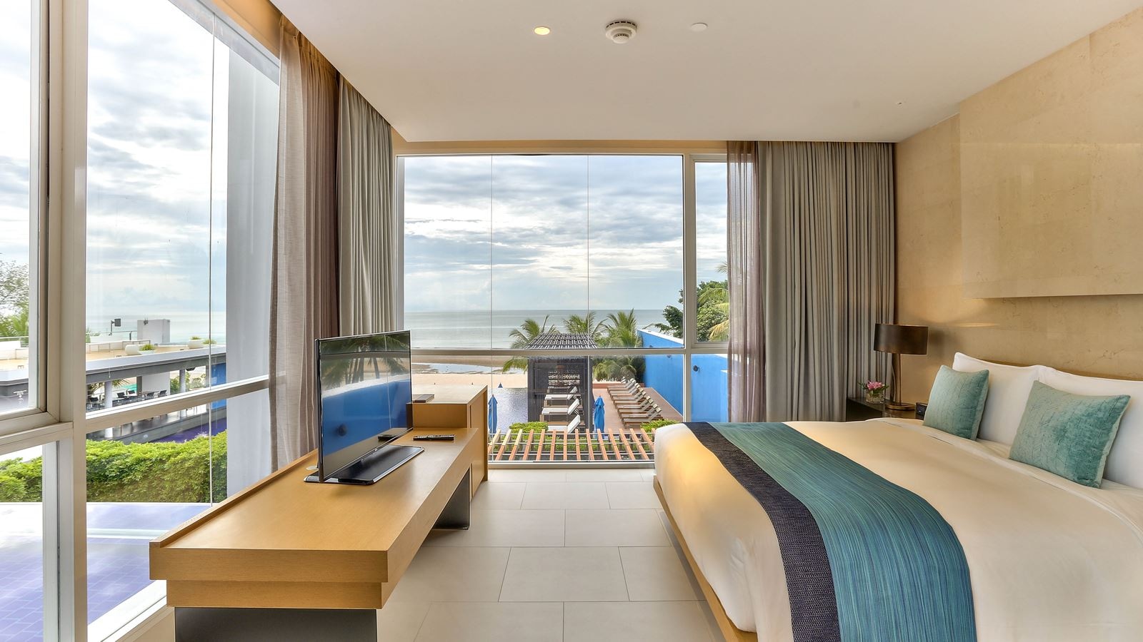 rooms-one-bedroom-seaview-suite-private-pool