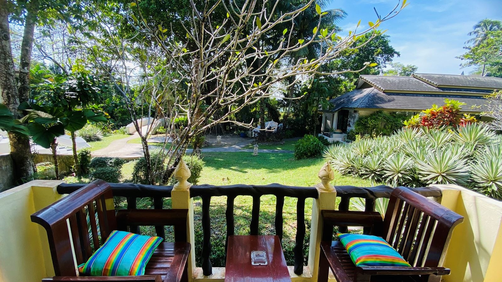 rooms-superior-garden-view