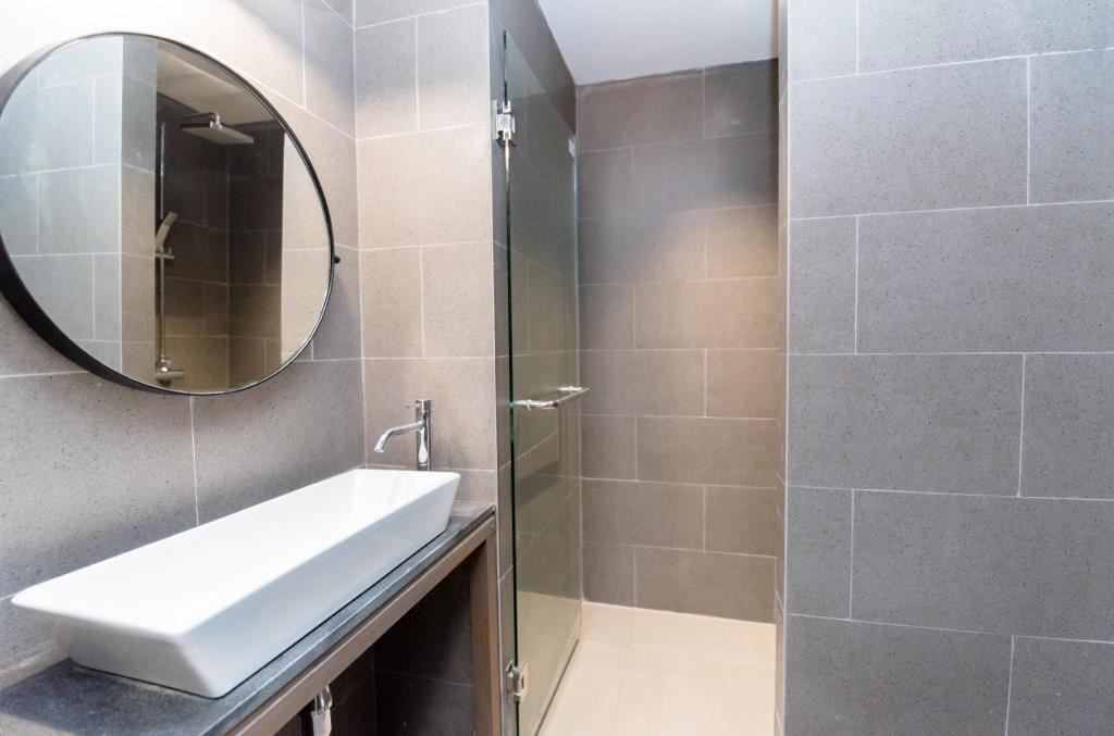 rooms-deluxe-pool-access